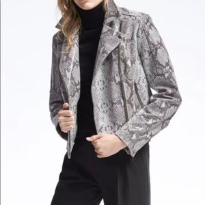🌈Banana Republic🌈Snake print real genuine leather Moto Jacket